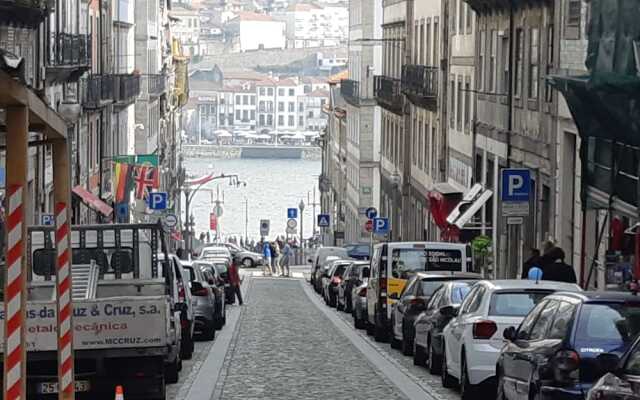 Oporto Golden View Ribeira