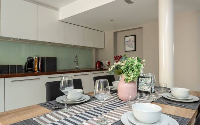 YKP Apartments - Mornington Crescent