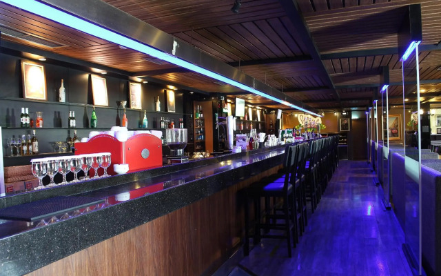 Forbis Hotel