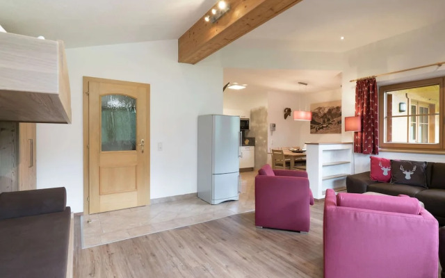 Spacious Chalet near Ski Area in Saalbach-Hinterglemm