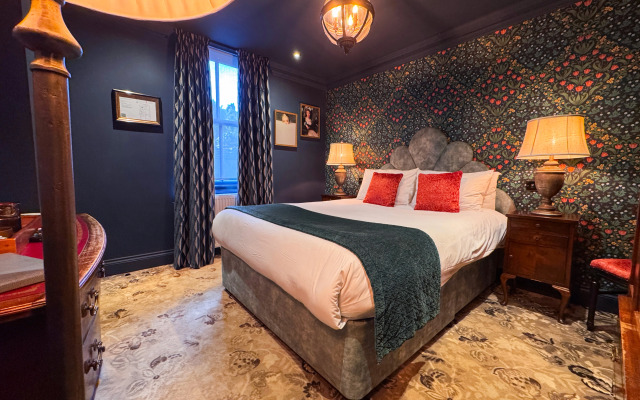 Clementine's Guest House