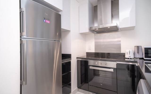 Exquisite 1BR Haven Partial Sea View