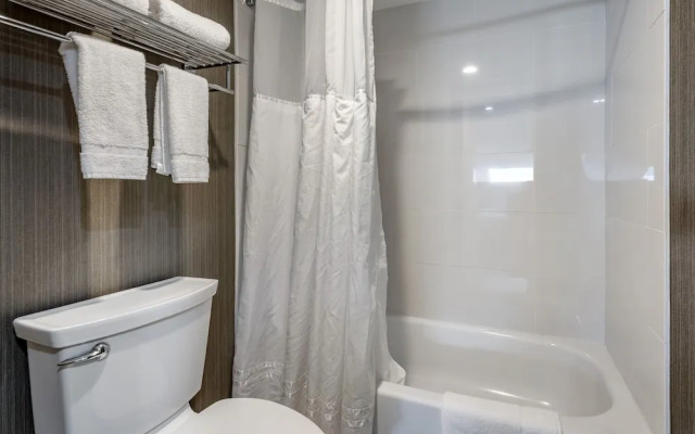 Amwell Suites Somerset Bridgewater
