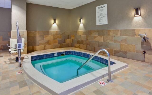 Holiday Inn Grand Rapids Downtown by IHG