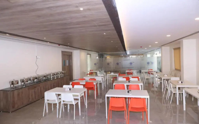Hotel RN Grand - Vijayawada
