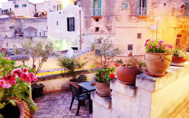 L' Abbraccio dei Sassi