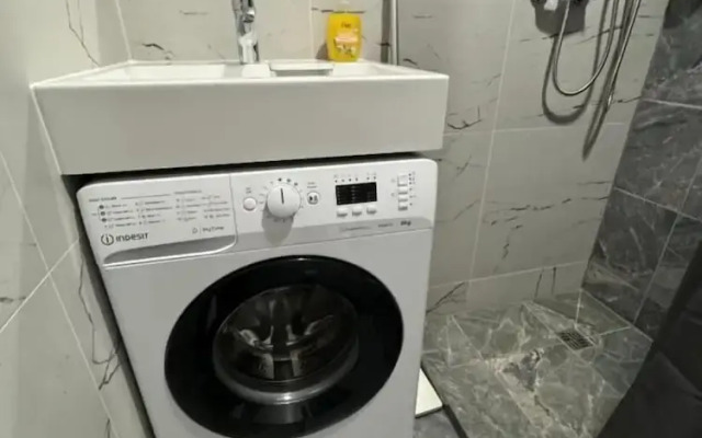 Room-1 Numeris Apartamentai su Balkonu