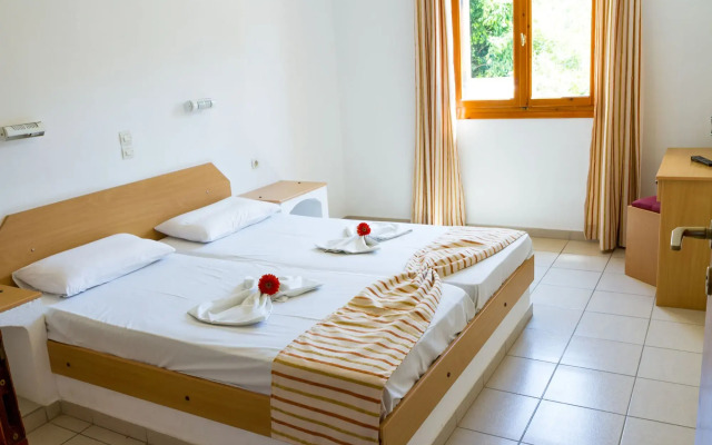 Ideal Hotel