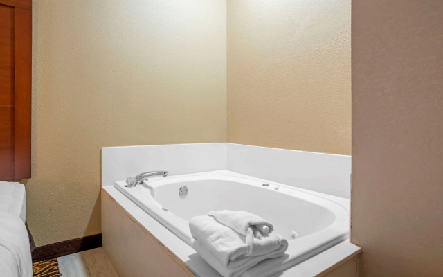 Comfort Suites Daphne - Mobile East Bay