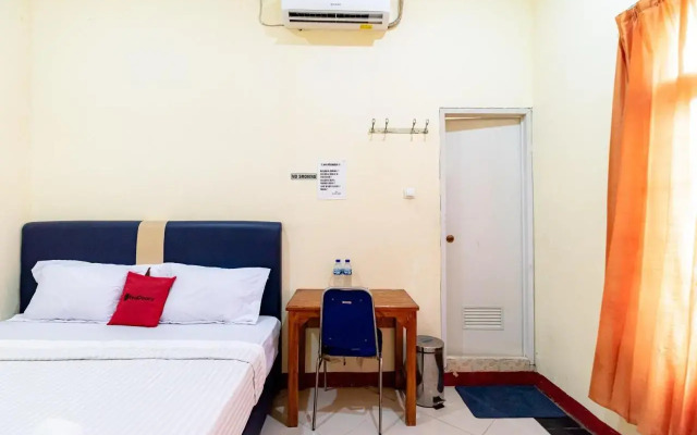 Permata House by OYO Rooms