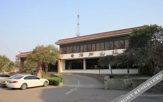 Ze Lin Hill-view Hotel