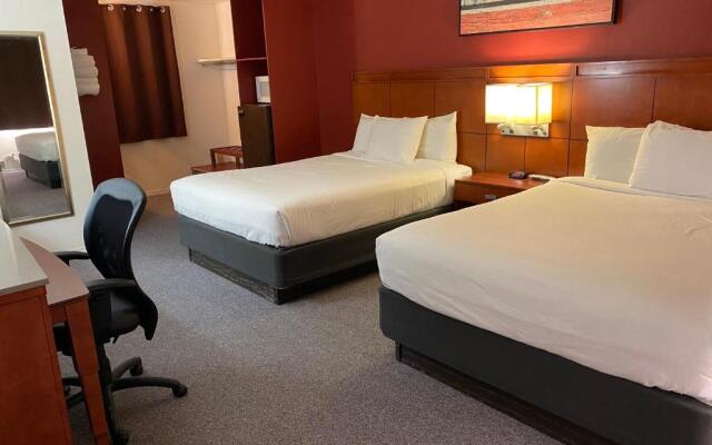 Lakeshore Inn Water Front