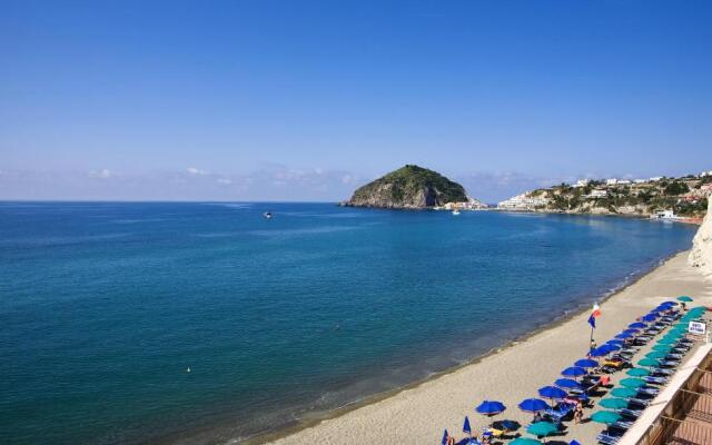 Hotel Vittorio Beach Resort