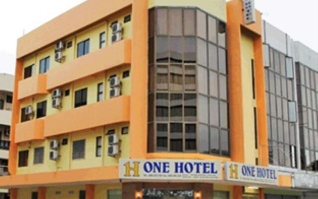 One Hotel Sadong Jaya