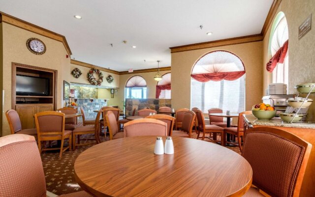 Holiday Inn Express ALLIANCE