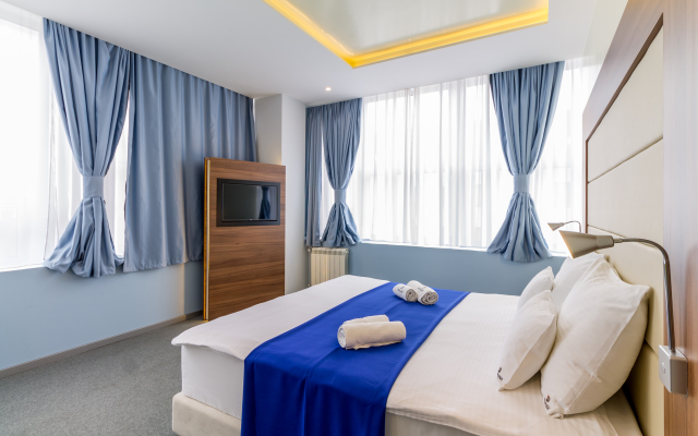 Privilege Suites by Central Park