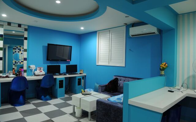 S Motel
