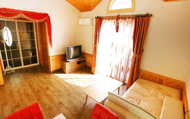 Hongcheon Riverside Castle Pension