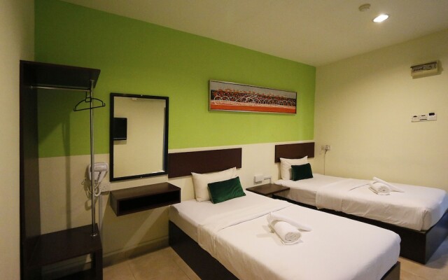 Golden Roof Hotel Falim Ipoh