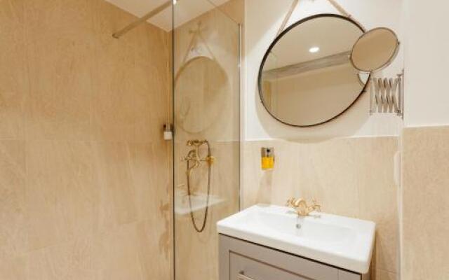 Boutique apartments