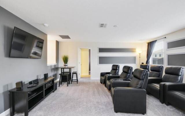 Charming Mickey Mouse Vacation Home With Private Pool Cg1516