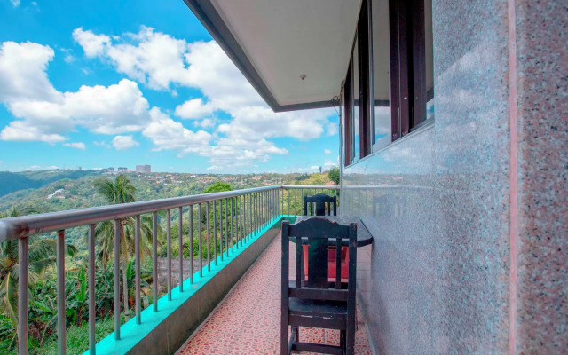 OYO 738 Maganda Hotel