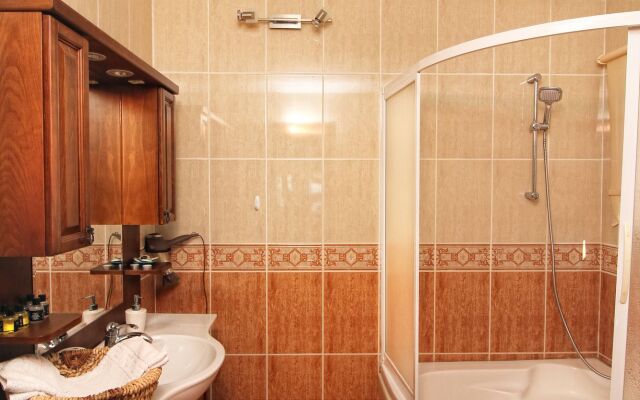 Pasha Port Hotel & Restaurant