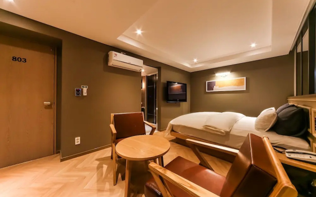 Cherish Hotel