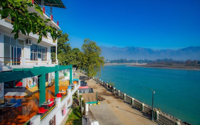 Shanti Residency Ganga View