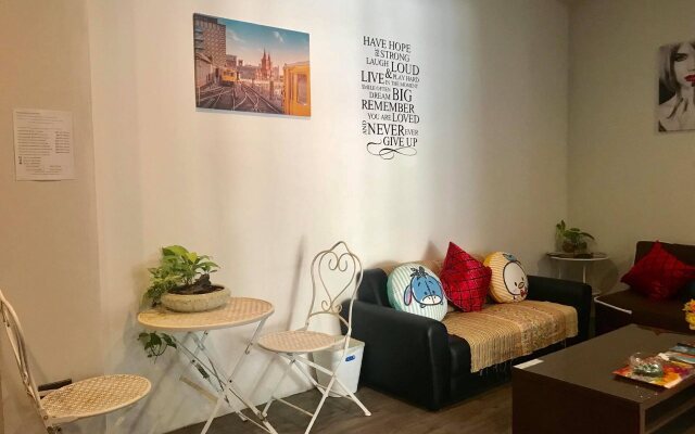 Mr Travel Hostel