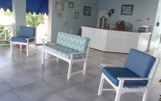 Chrisanns Beach Resort