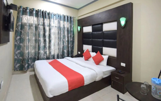 Hotel Samar by OYO Rooms