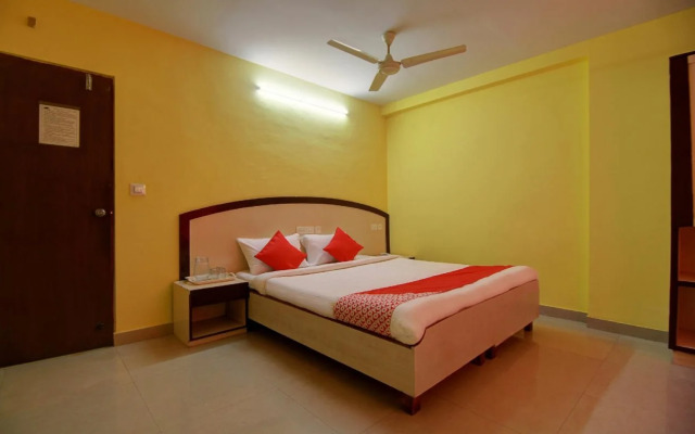Mascot Inn By OYO Rooms