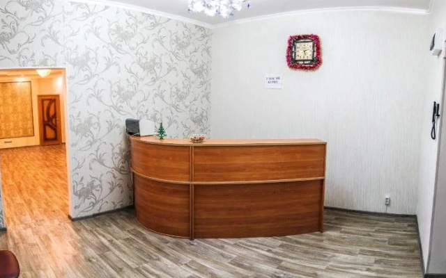 Отель «Мега»