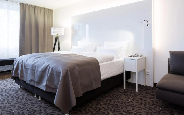 FourSide Plaza Hotel Trier, Trademark Collection by Wyndham