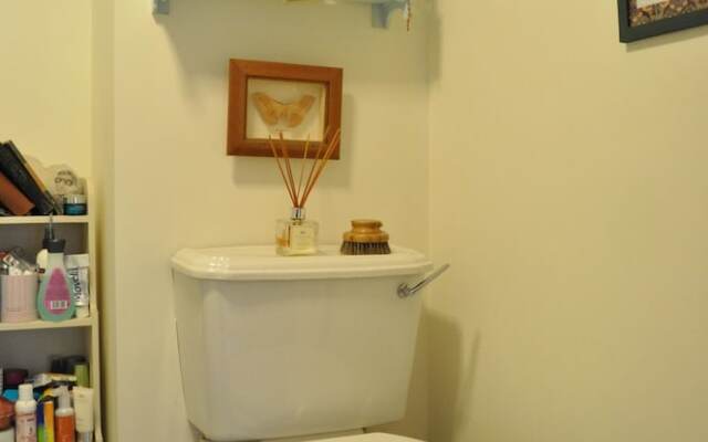 2 Bedroom Apartment With Garden in Hackney