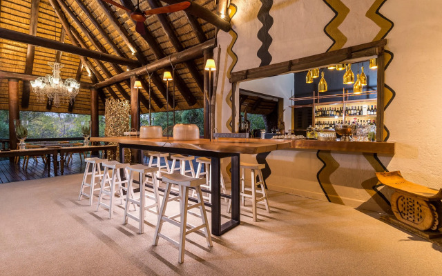 Sabi Sabi Little Bush Camp