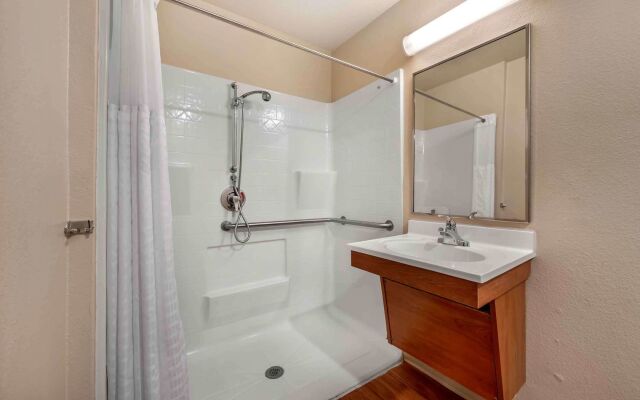 Extended Stay America Select Suites Phoenix West