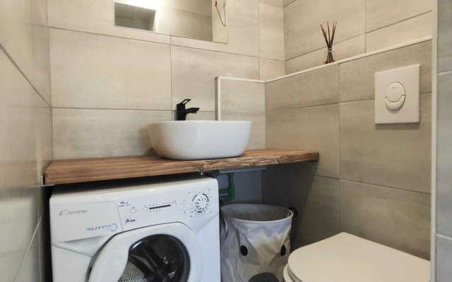 Comfortable Crikvenica Apartment With Terrace and Wifi