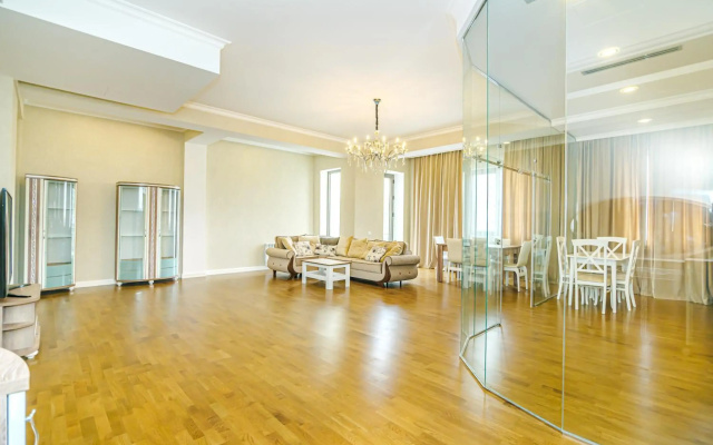 Buta Palace luxury House