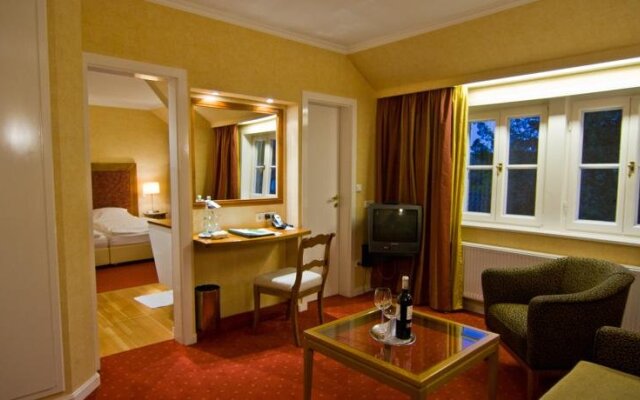 Gasthaus zur Post (Hotel Garni)