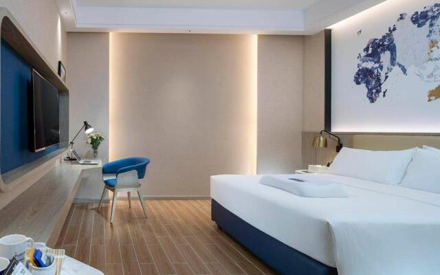 Kyriad Marvelous Hotel (Shenzhen Qinghu Metro Station)