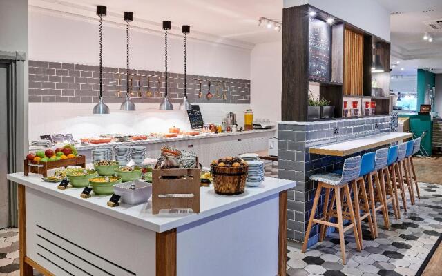 Holiday Inn Haydock M6 Jct23 by IHG