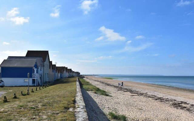 Holiday Home in Ravenoville With Courtyard, Terrace, BBQ