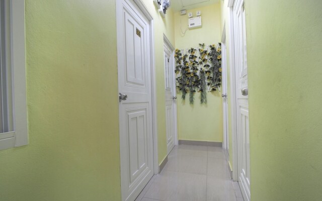 OYO 1028 The Panowla Residence