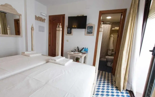 Hostal la Plaza Tolox