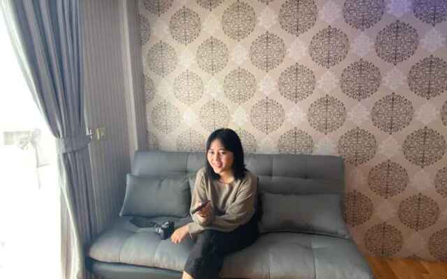 Front One Budget Bekasi