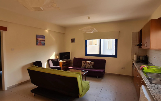 Trinity Apartment by STAY BnB