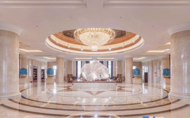 Yinji Huangdi Palace Yu Hot Spring Hotel (Animal Kingdom)