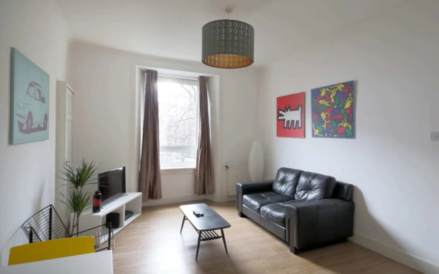 Modern Apartment in the Heart of Edinburgh